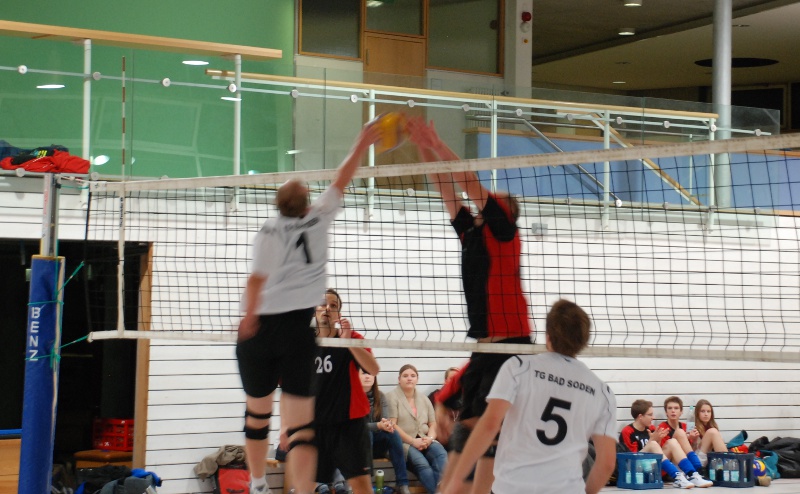 In den ersten beiden Sätzen war Eichwald meist ein bisschen zu spät am Ball.