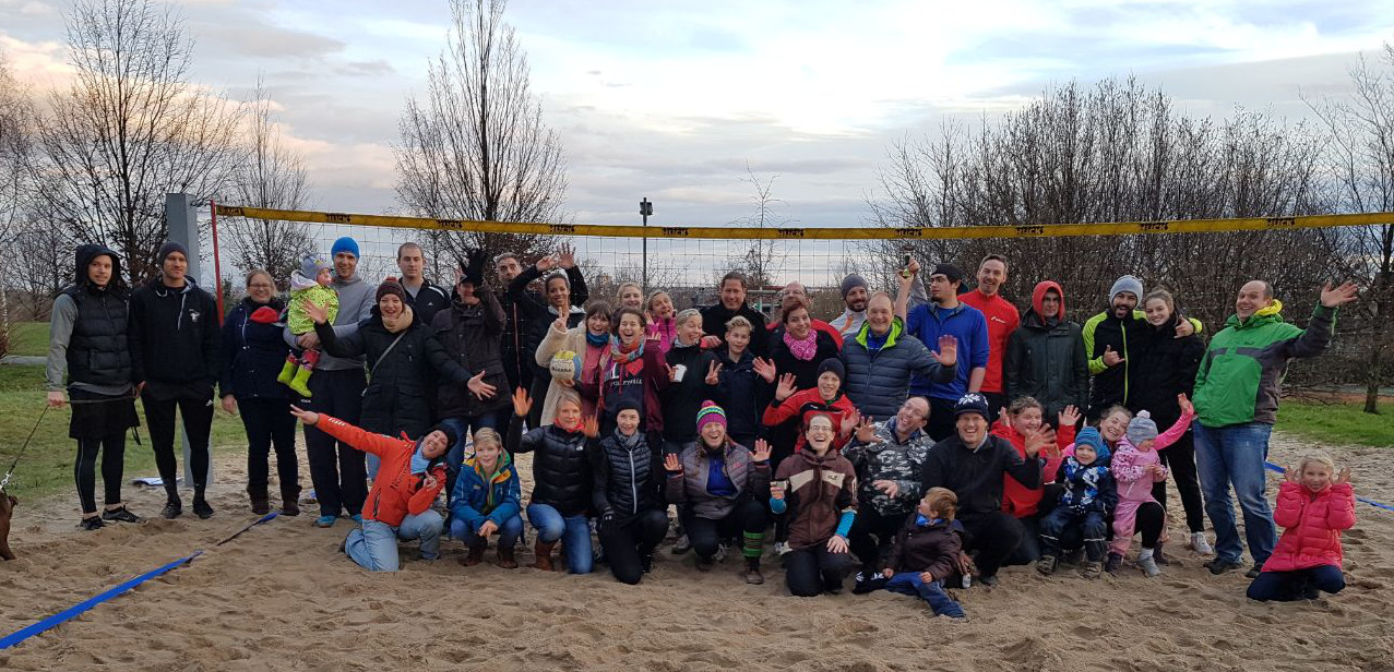 Voller Strand: 30 Aktive und 20 Zuschauer machen die 22. Auflage des Silvesterbeach zu einer Rekord-Veranstaltung